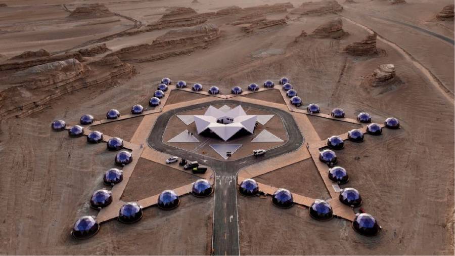 火星移民预演场——模拟外星环境的极端生存训练北关区户外野奢帐篷实验项目